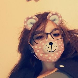 Meet your Posher, Esperanza